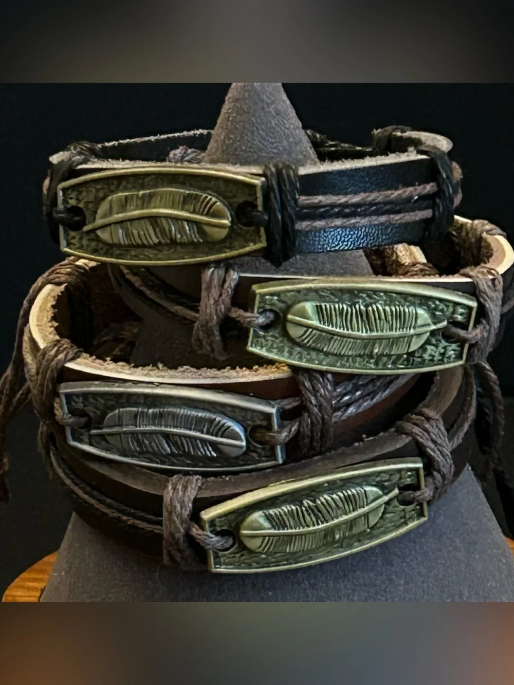 Unisex Men's Braided Leather Bracelet w/ Feather Plate - Brown/Black NWOT